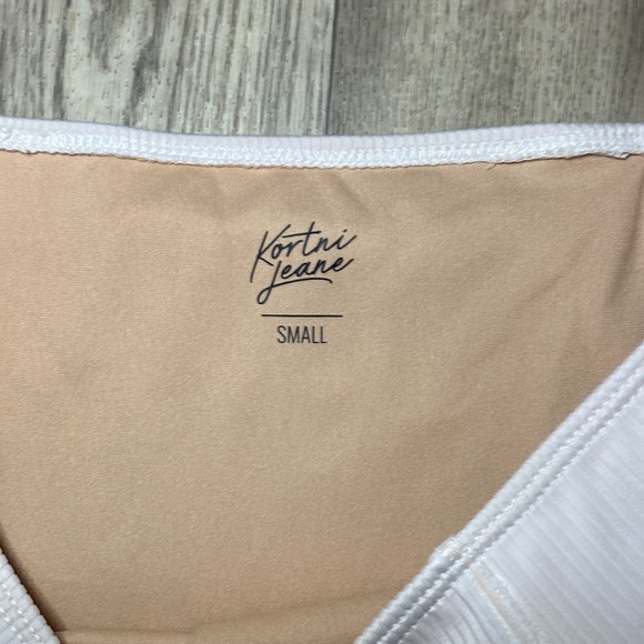 Kortni Jeane Extended High-Waisted Bottoms - Picture 3 of 5